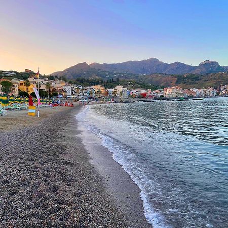 Casa Vacanza Giardini Naxos Taormina Miranaxos Exteriér fotografie