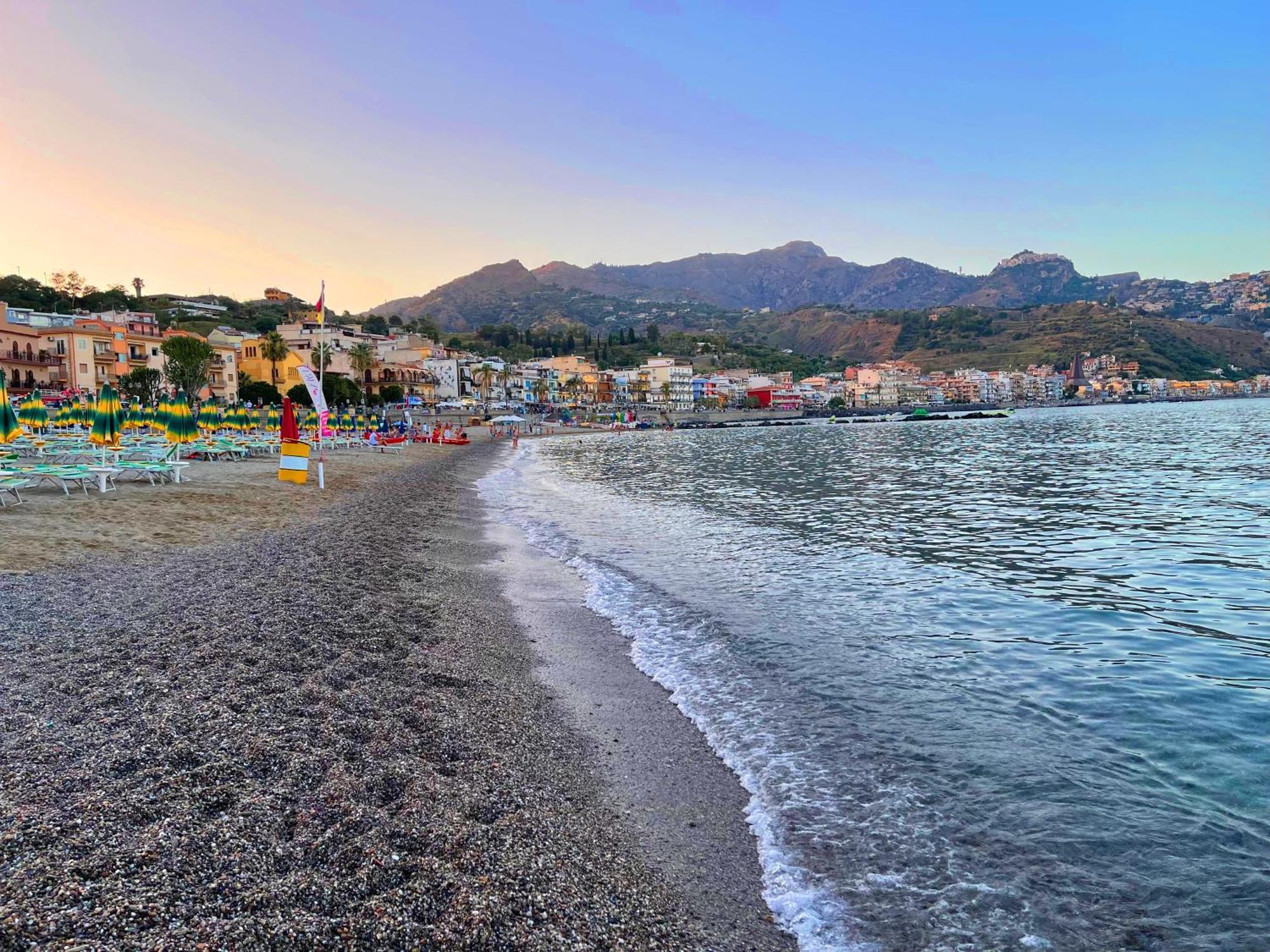 Casa Vacanza Giardini Naxos Taormina Miranaxos Exteriér fotografie