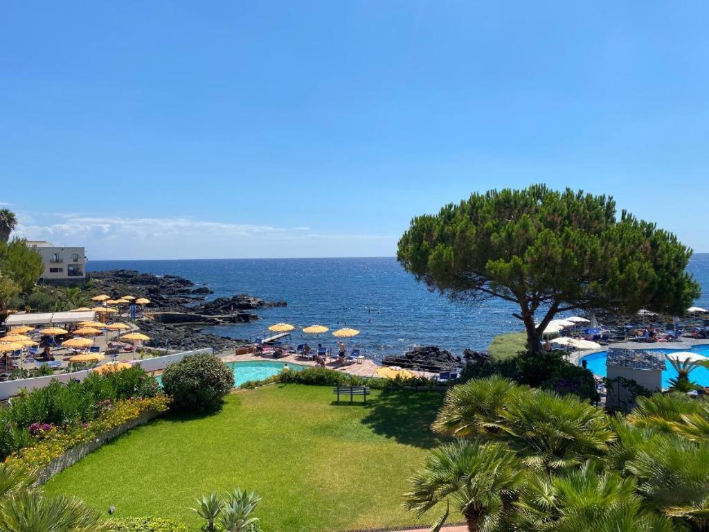 Casa Vacanza Giardini Naxos Taormina Miranaxos Exteriér fotografie